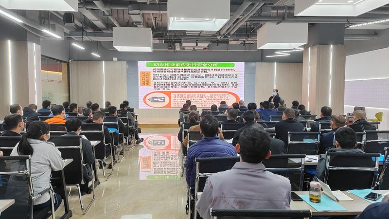 新员工培训与老带新：两种策略的深层解析与区别