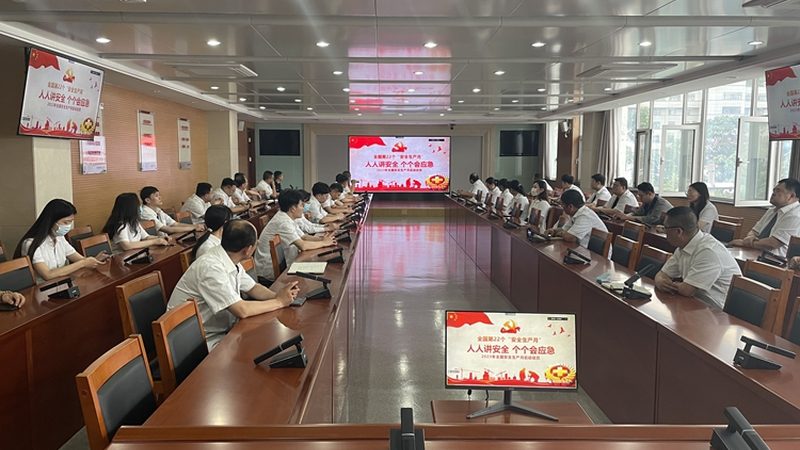 实操培训：侧重实际操作能力培养