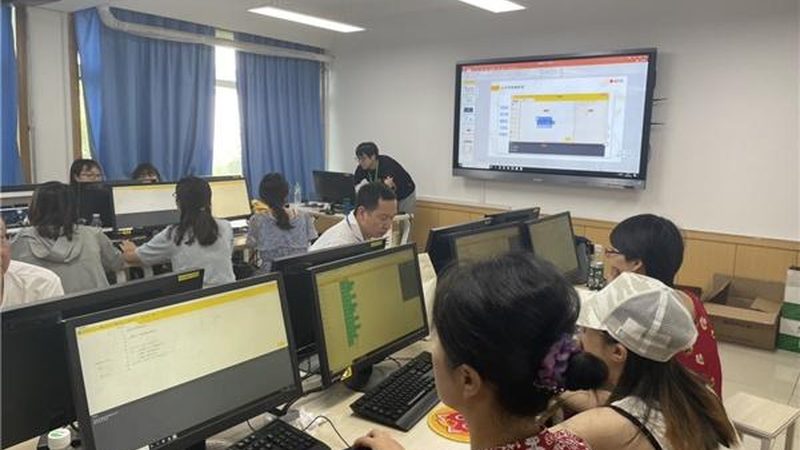 教师资格证培训课程：揭秘优缺点，助你明智选择